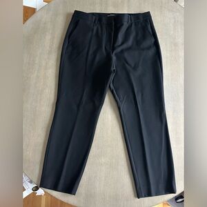 Women’s White House black market Black the comfort stretch slim ankle Pants 14s